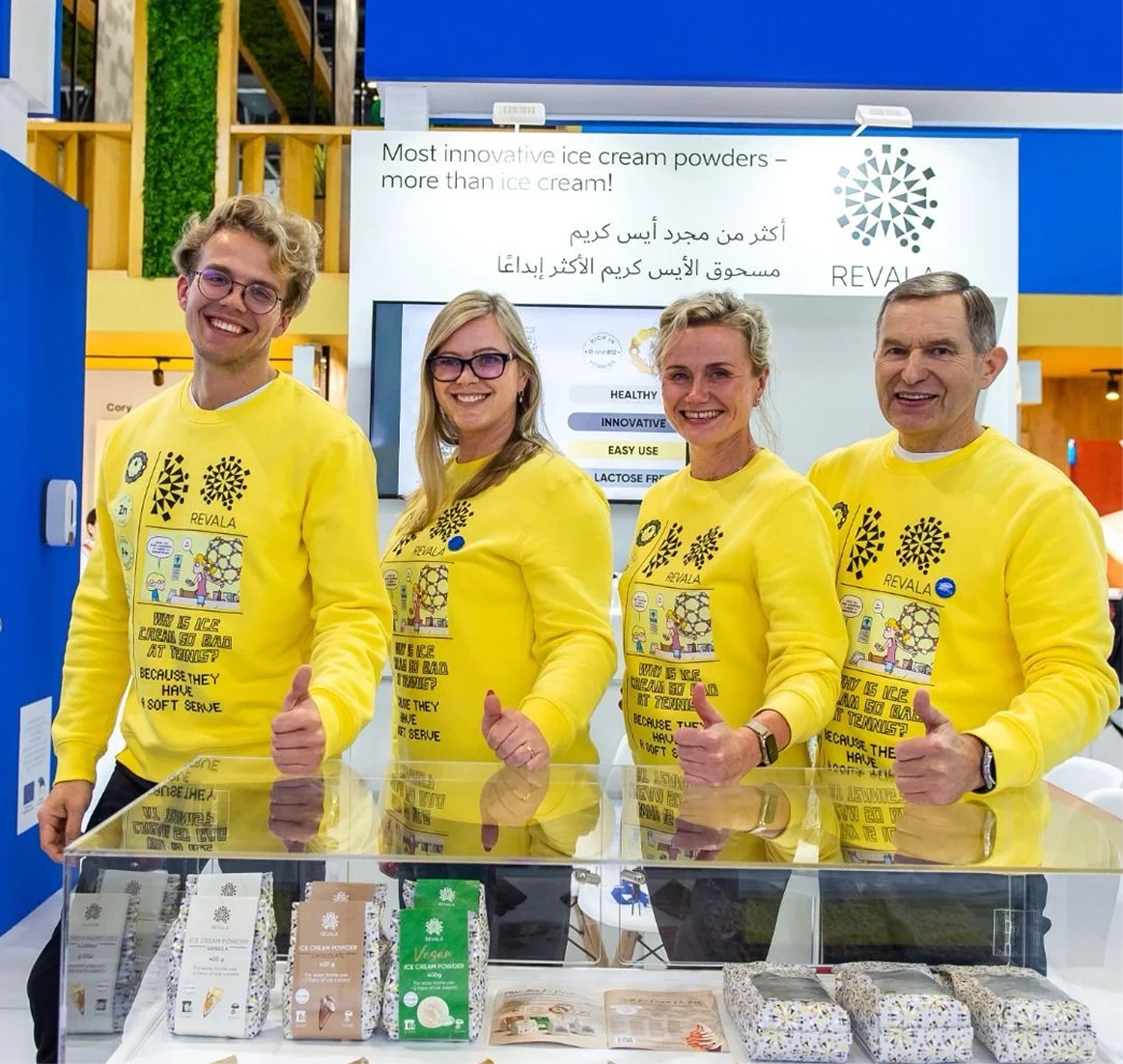 Equipo de Revala en feria internacional